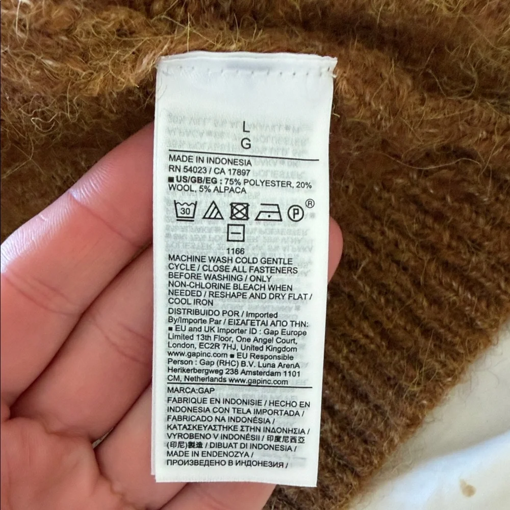 GAP Tan and Black Knit Cardigan - Picture 4 of 4